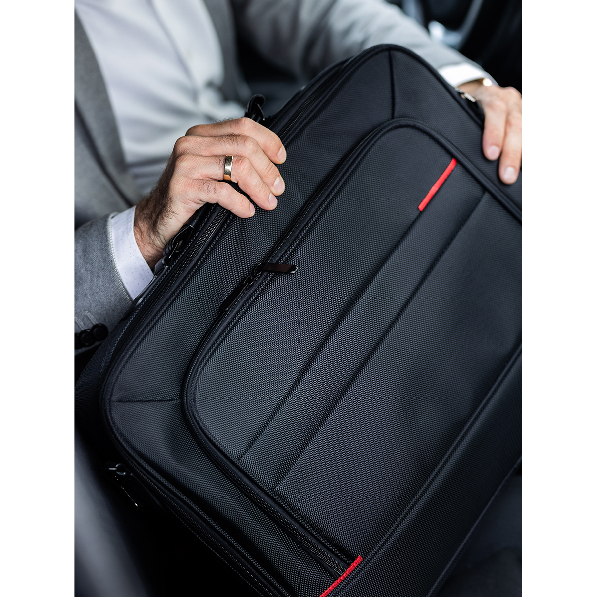 R91815.02 - Torba na laptopa Aberdeen, czarny
